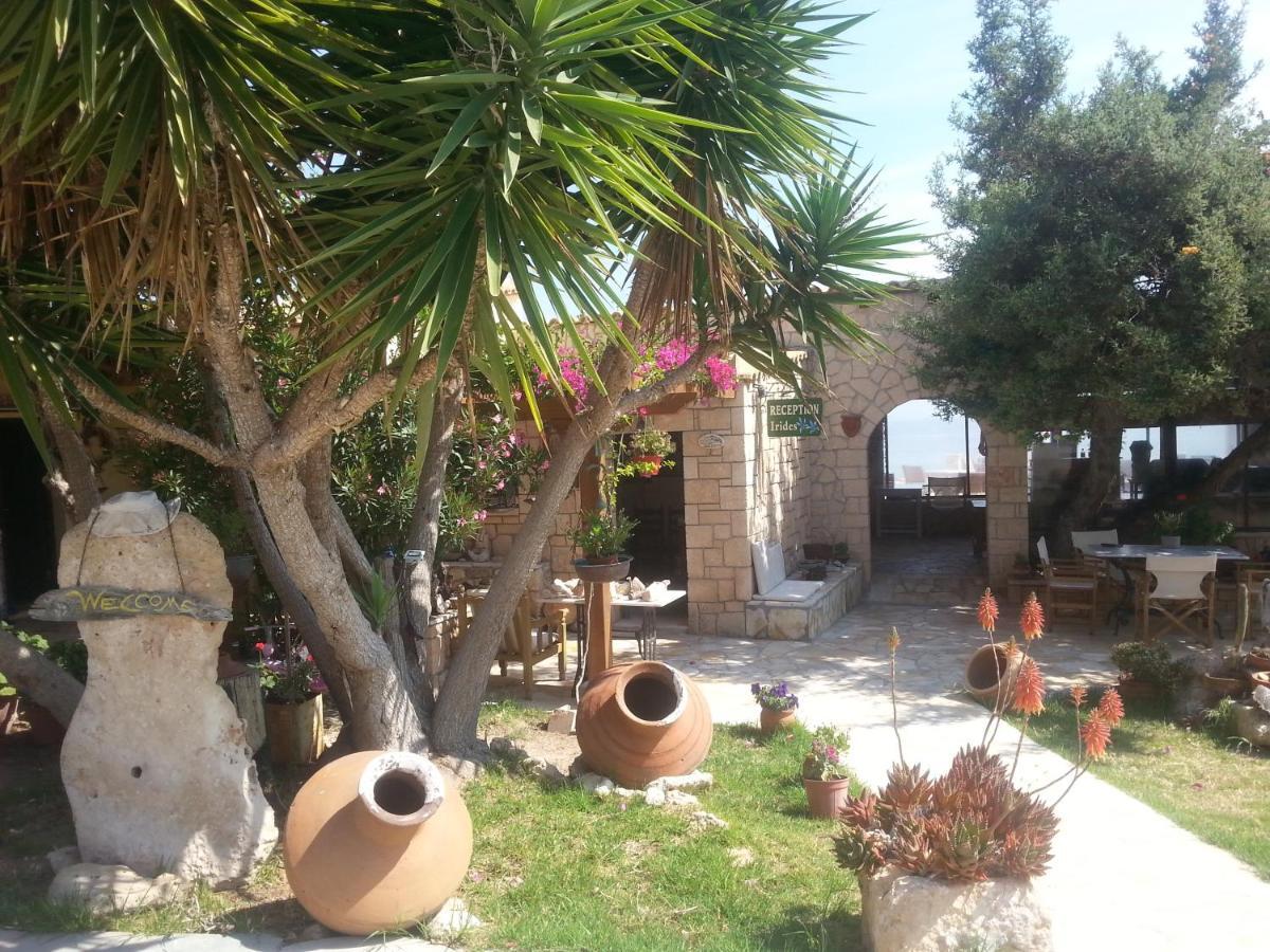 Irides Apart otel Souvala Oda fotoğraf